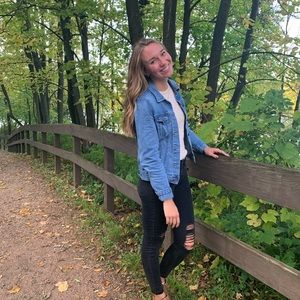 Meet your Posher, Erin